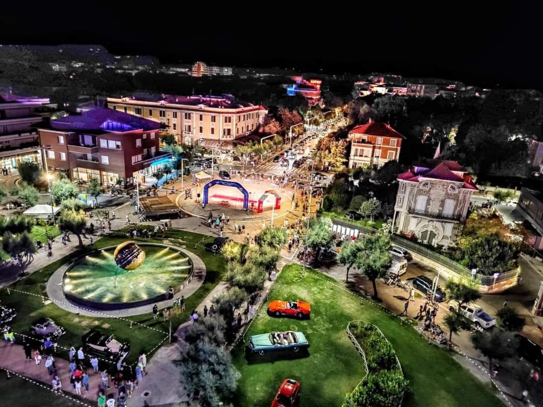 I Love Pesaro Exteriör bild